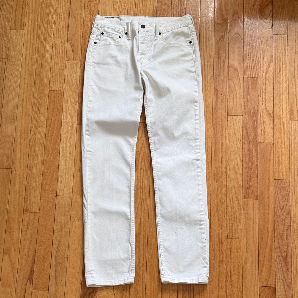 Levi's Men's White Slim Straight Jeans